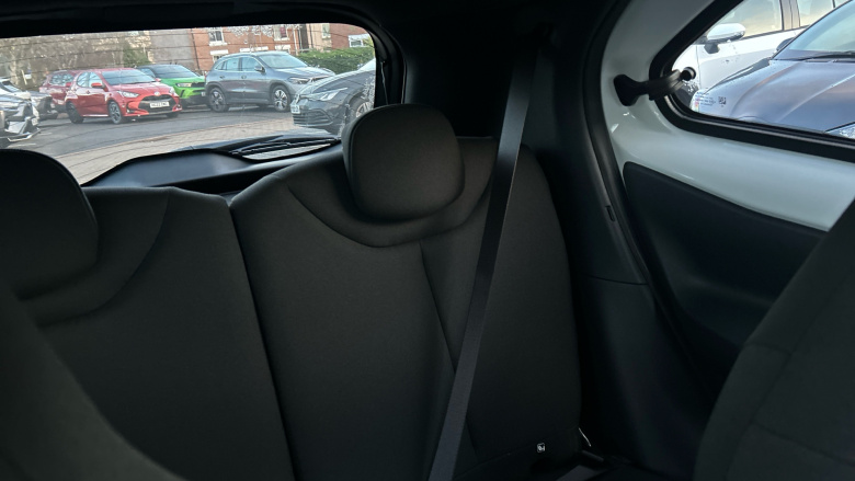 Toyota Aygo X 1.0 VVT-i Edge 5dr Petrol Hatchback